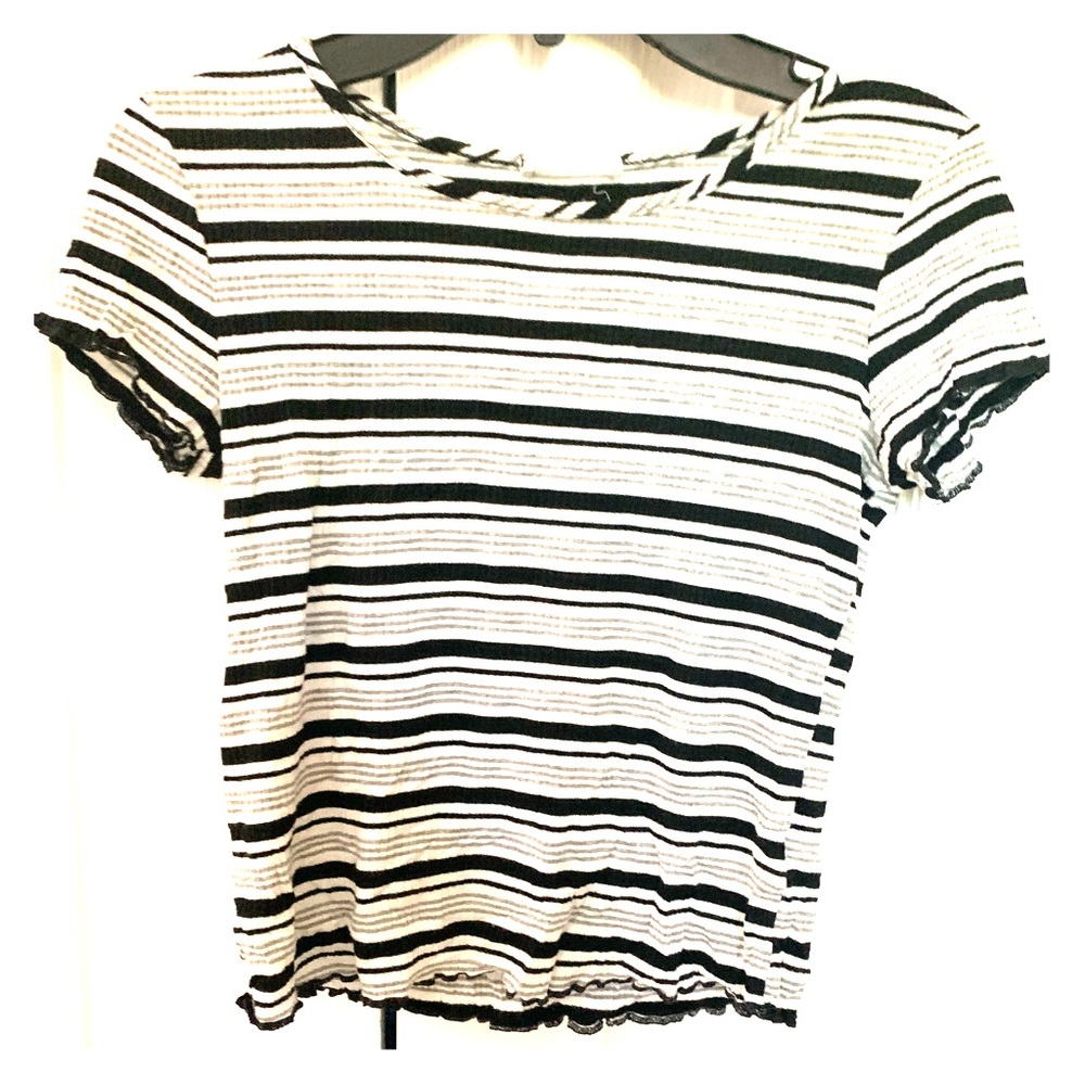 Kids tillys top